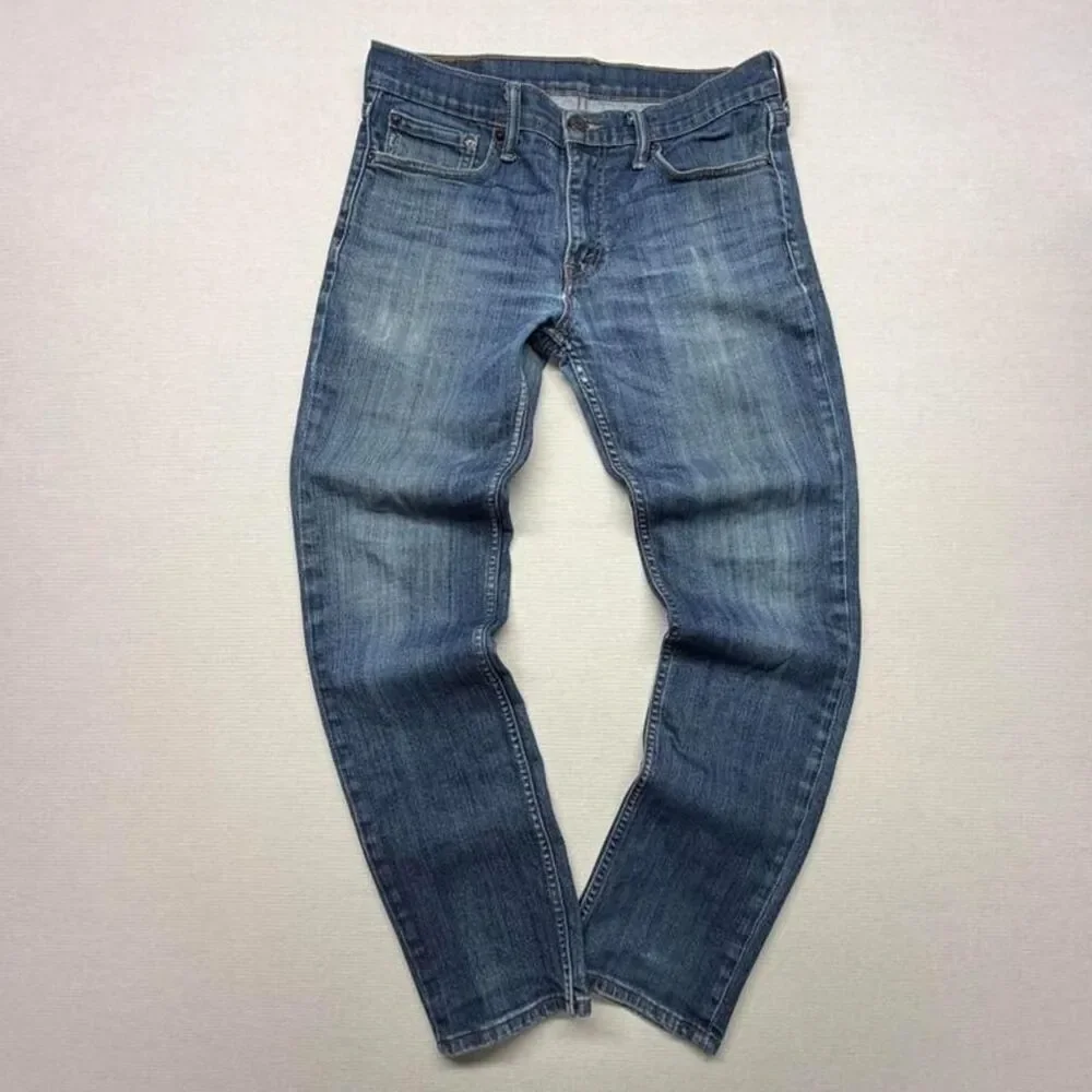 Levi-s Men's Blue and Navy Jeans